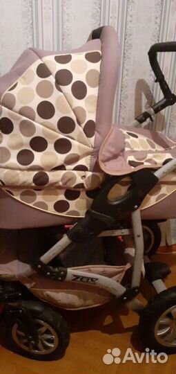 Коляска для младенца