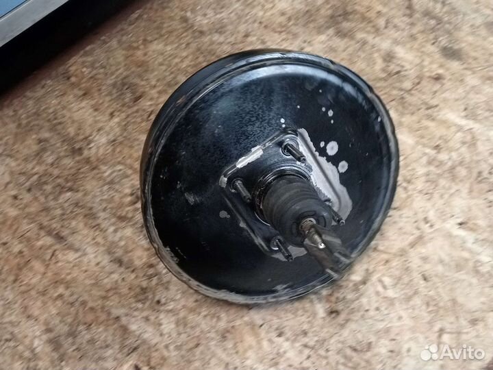 Вакуумник Nissan Almera n16