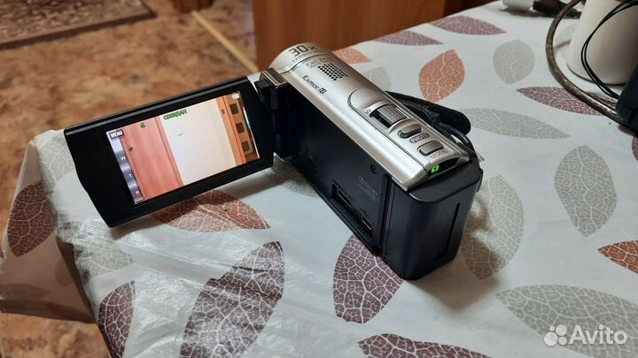 Видеокамера sony