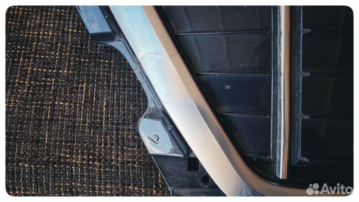 Решётка радиатора Audi Q3 f3