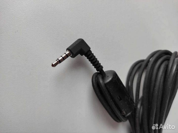 Проводной пульт Sony RM-LG2