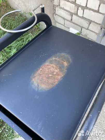 Тележка для инструмента на колесах