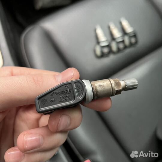 Датчики давления шин BMW mercedes 4 штуки