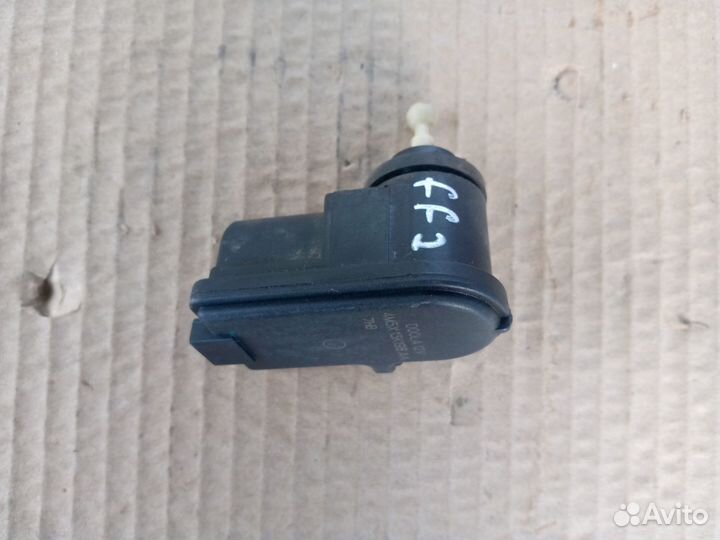 Моторчик корректора фар Ford Focus 2