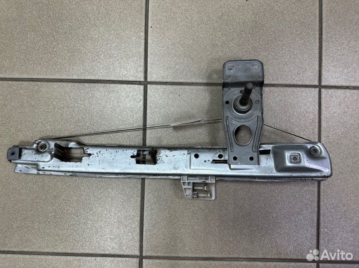 Стеклоподъемник задний правый Рено Меган 2