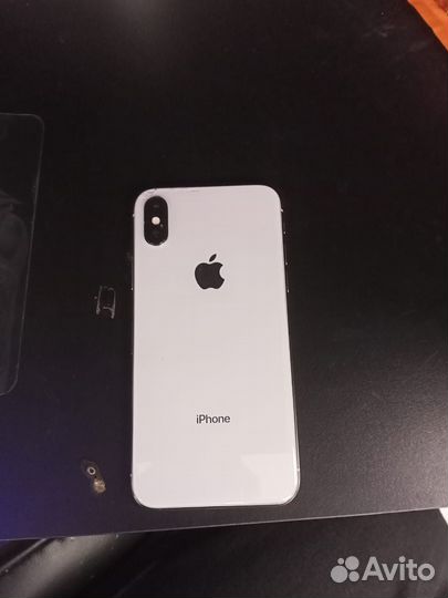 iPhone X, 256 ГБ