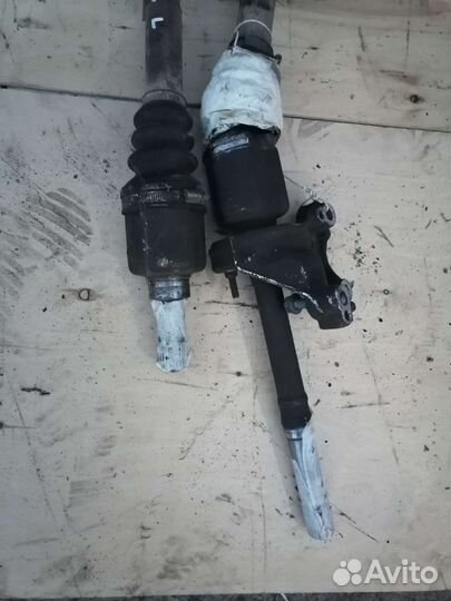 Привод правый/левый Citroen C3 Picasso