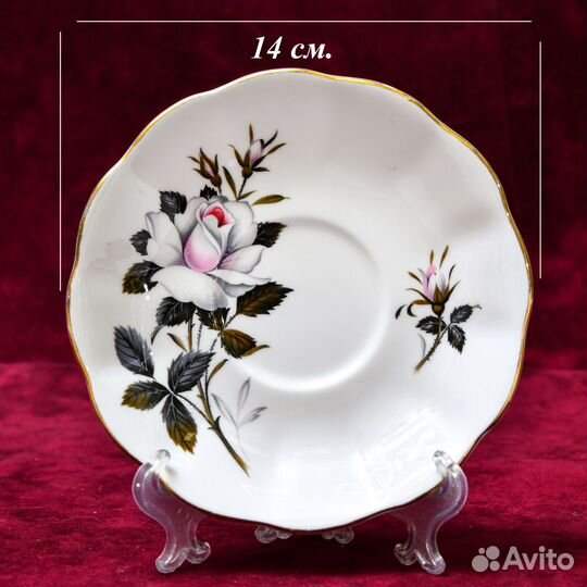 Фарфоровая чайная пара