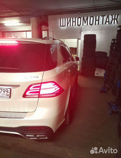 Triangle PL02 245/45 R18 100