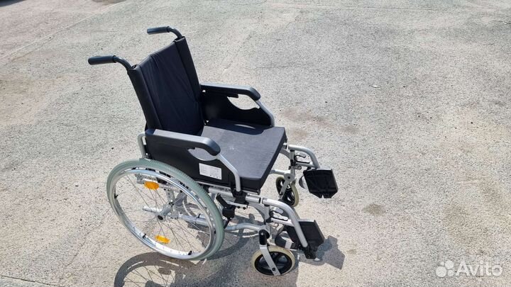Кресло - коляска инвалидная KY 954 LGC