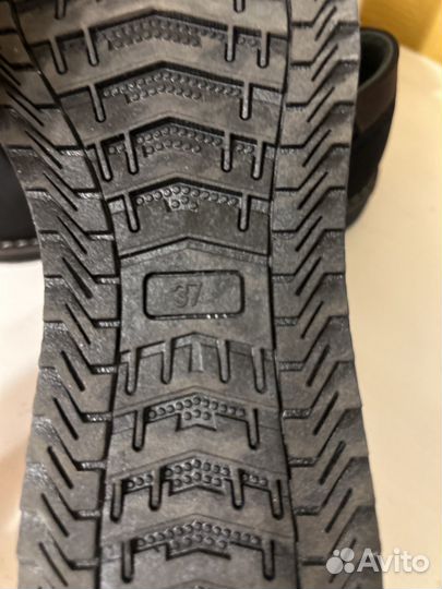 Школьные туфли для подростка