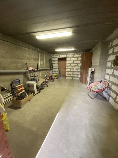 Коттедж 191,8 м² на участке 5,7 сот.