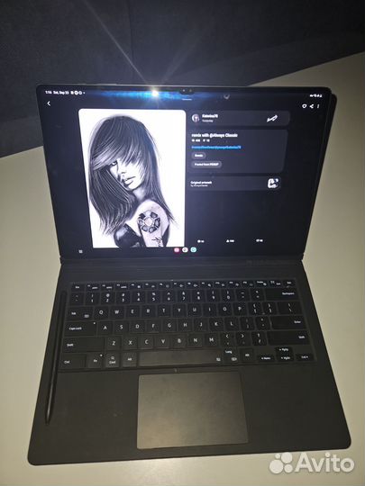 Samsung Galaxy Tab s8 ultra 5G + Keyboard
