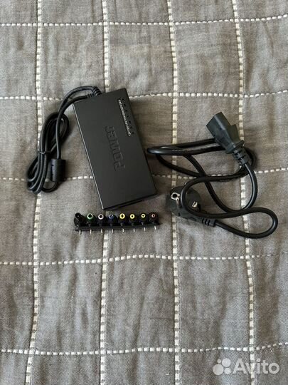 Адаптер для ноутбука