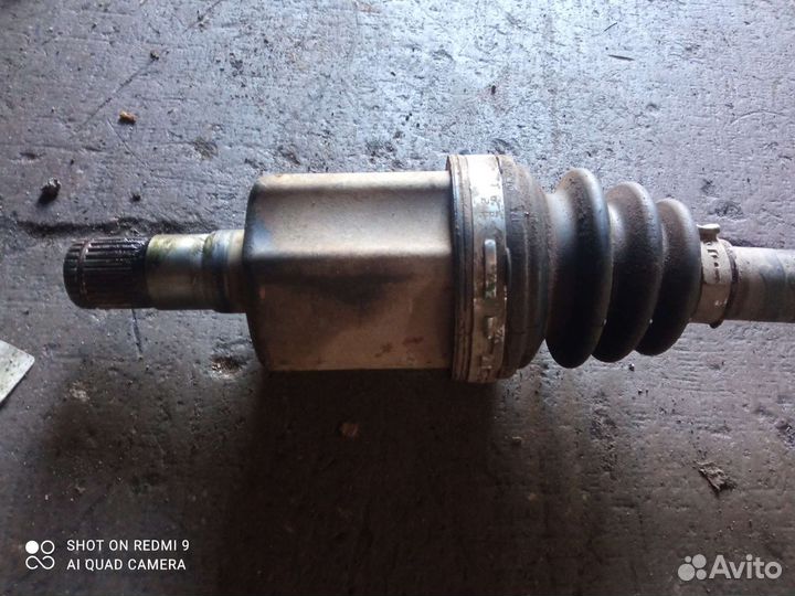 Привод левый Volkswagen Polo 1.6 cwva АКПП