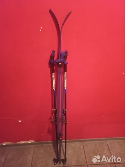 Лыжи беговые детские 150 см