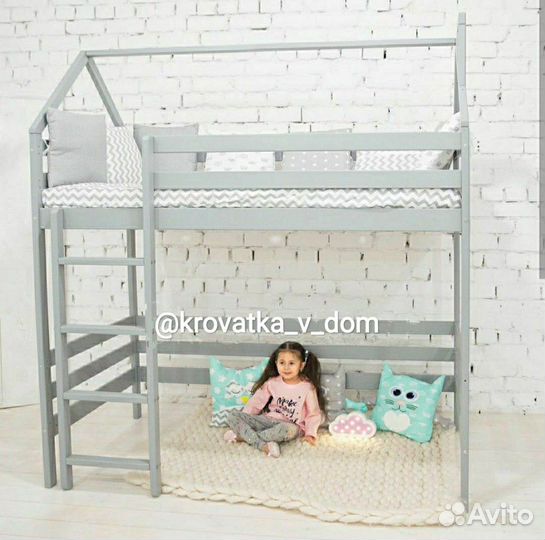 Кроватка детская 
