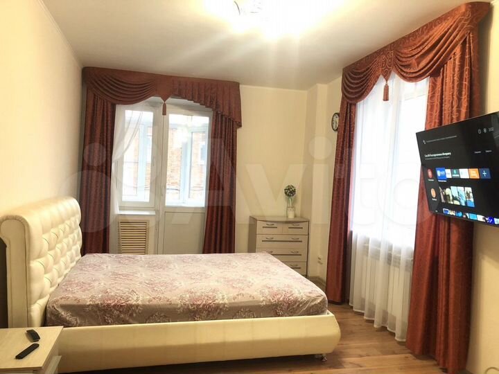2-к. квартира, 60 м², 1/6 эт.
