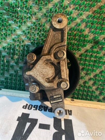 Насос гидроусилителя руля передний Kia Rio 3