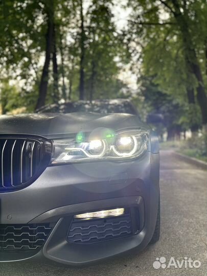 BMW 7 серия, 2016