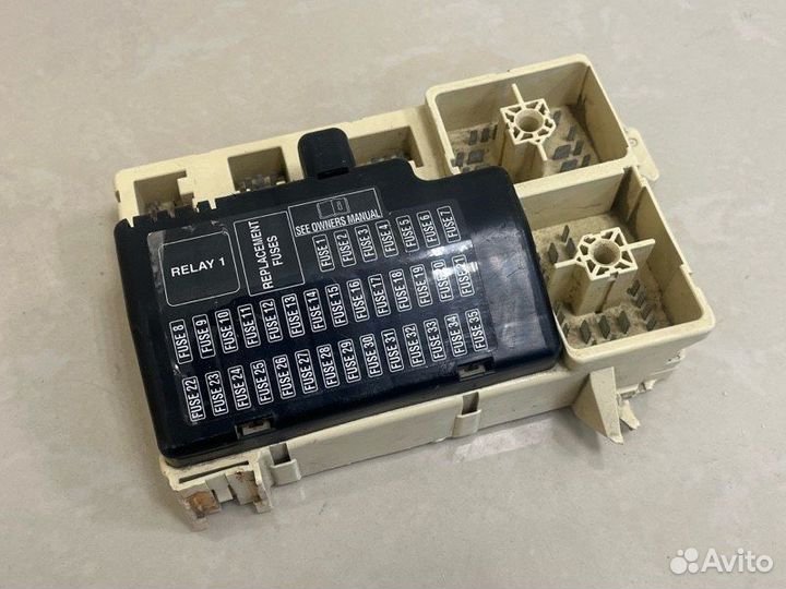 Блок предохранителей под капот Jaguar S-Type X200