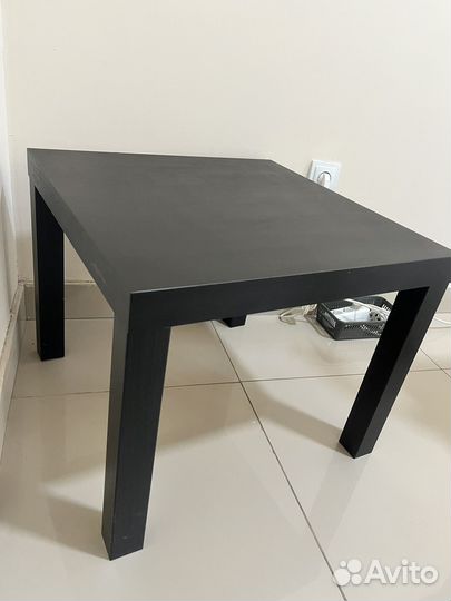 Стол, помпа