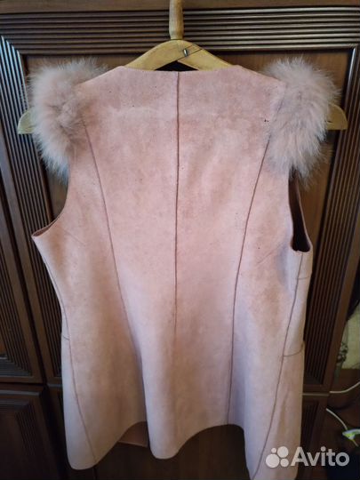 Жилетка женская