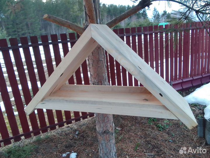 Кормушки и скворечники