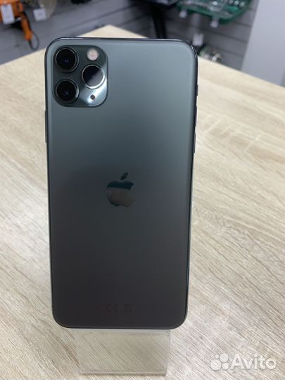 iPhone 11 Pro Max, 64 ГБ
