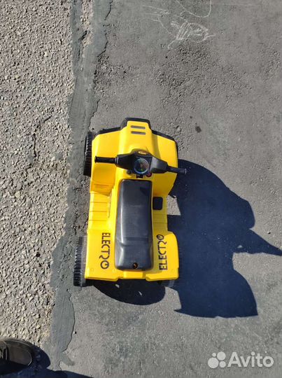 Квадроцикл электрический детский