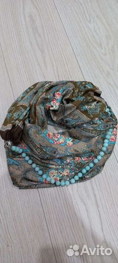 Комплект шапка и снуд, платок