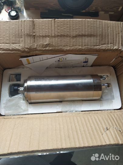 Шпиндель 2,2квт+ частотник+кронштейн для чпу