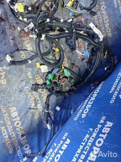 Проводка салона Honda Fit хэтчбек 2012