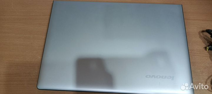 Ноутбук lenovo