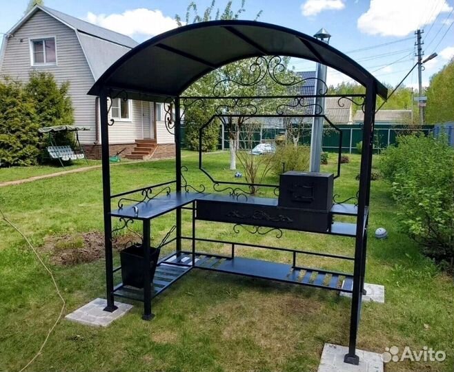 Беседка с мангалом