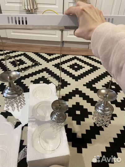 Люстра новая