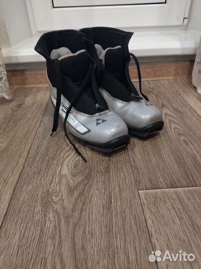 Ботинки лыжные fischer