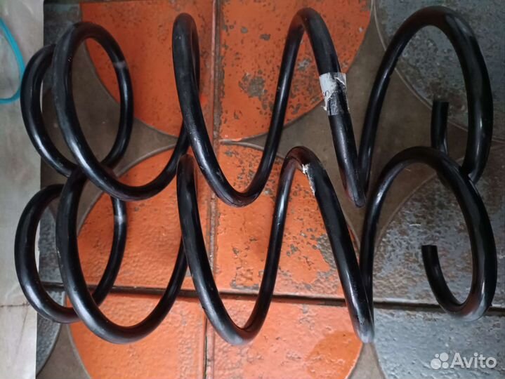 Пружины на передок Кия рио3,Солярис