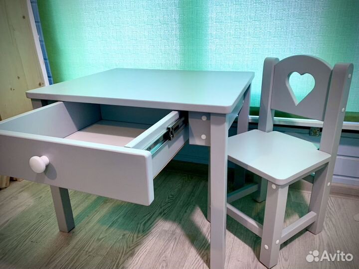 Детский стол и стул из массива, новые