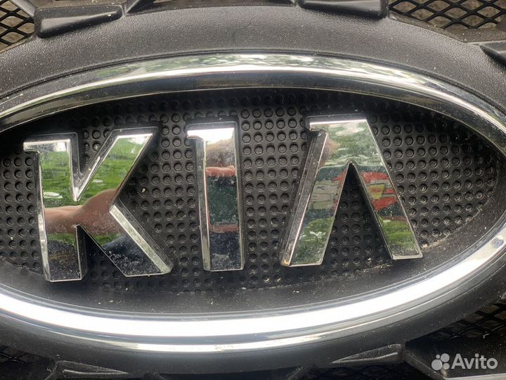 Решетка радиатора Kia sorento 2