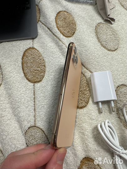 iPhone 11 Pro, 64 ГБ