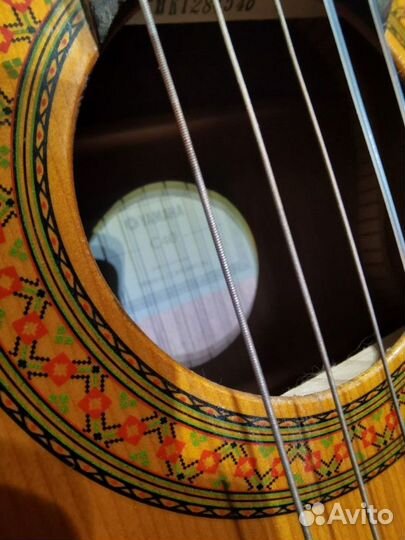 Классическая Гитара Yamaha C40