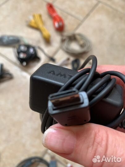 Шнуры зарядное устройство наушники