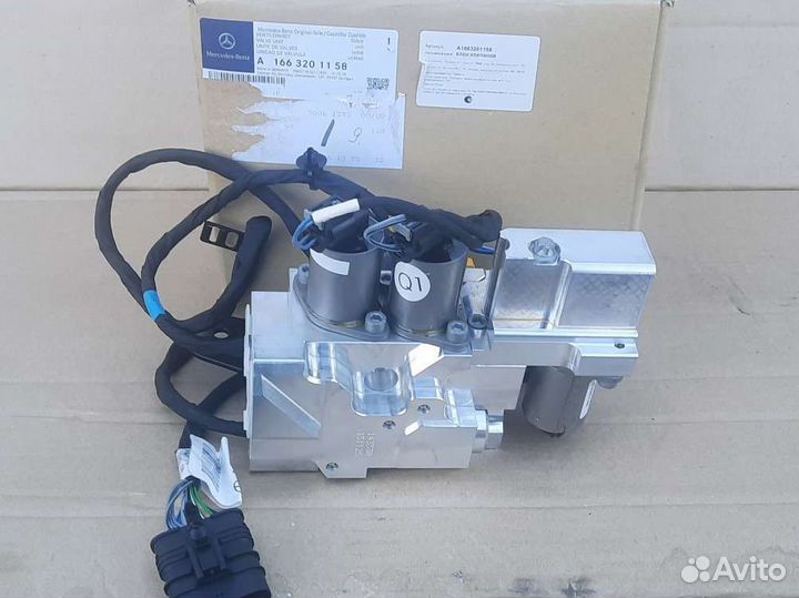 Блок клапанов активного стабилизатора Мерседес
