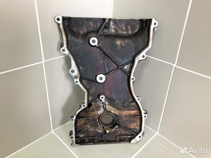 Передняя крышка двс Mitsubishi 1,8 4B10 / 4B11