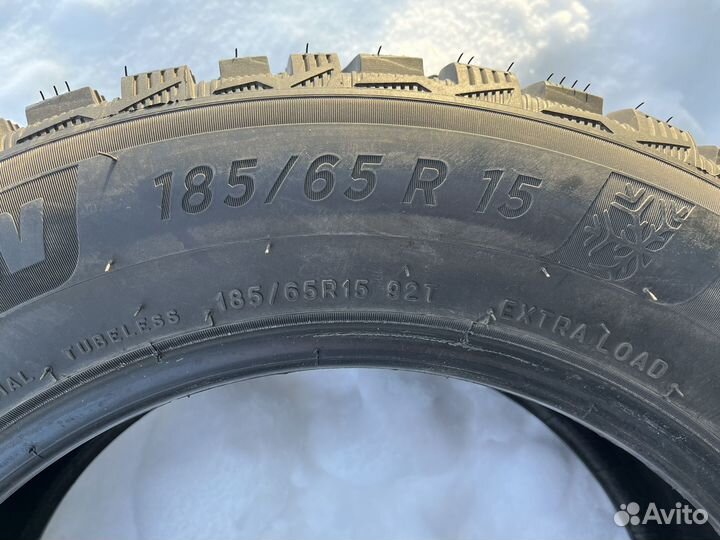 Michelin X-Ice North 4 185/65 R15 92T