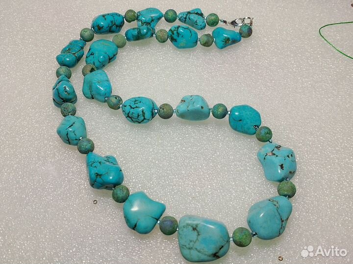 Бусы из бирюзы и пирита
