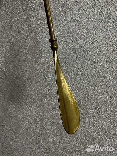 Рожок для обуви латунный