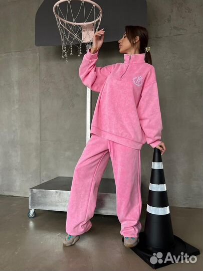 Костюм спортивный женский стильный Корея