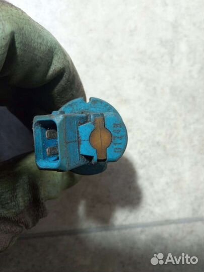 Форсунка Renault Laguna 1 857056